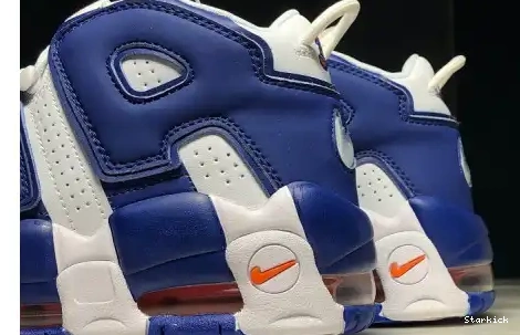 Knicks  Nike Uptempo 921948-101 Air More 0518